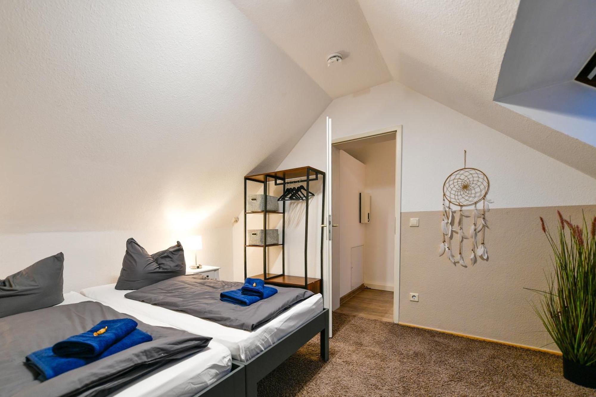 Grosses Spree Apartment, 3 Schlafzimmer Bis 10 Personen, 4X Kfz Parkplatz, Terrasse, Waschtrockner, Wlan, Netflix Котбус Экстерьер фото