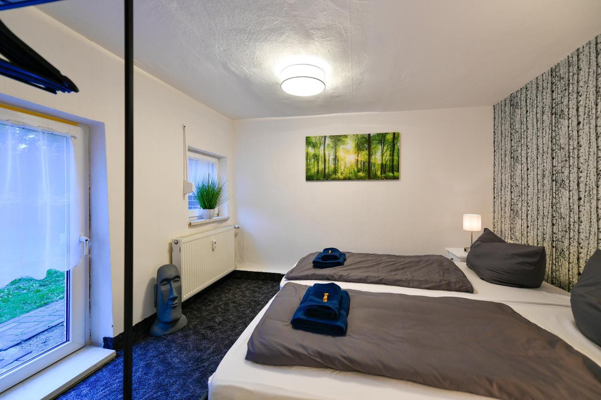 Grosses Spree Apartment, 3 Schlafzimmer Bis 10 Personen, 4X Kfz Parkplatz, Terrasse, Waschtrockner, Wlan, Netflix Котбус Экстерьер фото
